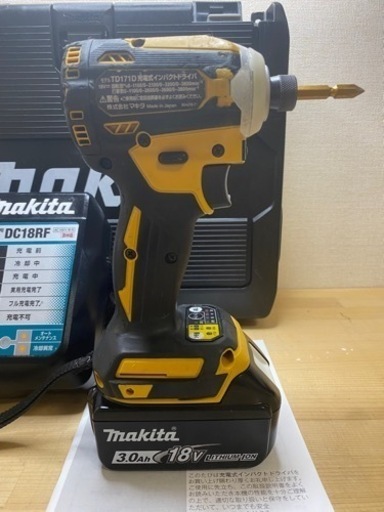 中古 マキタ　TD171D 18V インパクトドライバ　セット