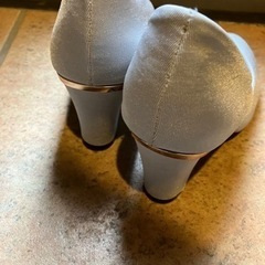 パンプス21.5センチの画像
