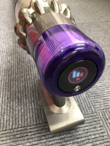 美品ですが、訳あり】ダイソンコードレス掃除機　V11 FLUFFY+ SV14 FF COM