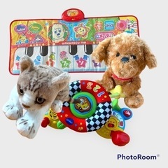 【お渡し決定】ピアノシート、犬ぬいぐるみ、猫ぬいぐるみ、車のハンドル