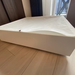 IKEA VARDO ベッド下収納の画像