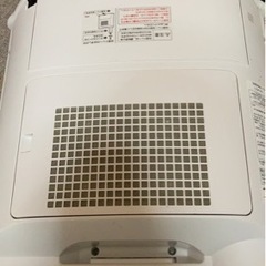 シャープ 加湿 セラミックファンヒーター 暖房 6(8)畳 / 加湿 8.5(14)畳 / プラズマクラスター 7000 6畳 日本製 ホワイトの画像