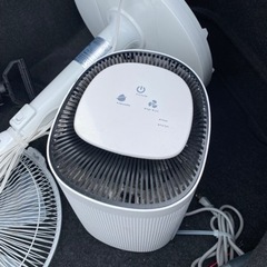 【中古】小型空気清浄機・除湿機能付き