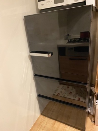 冷蔵庫　AQR-SV24H(K)【受け渡し者決定】