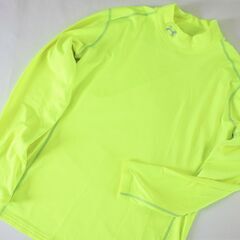 【No.32】UNDER ARMOUR 裏地トリコット ハイネッ...