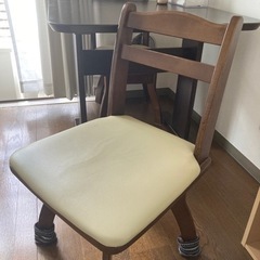 【美品】ダイニングテーブル80×80の画像