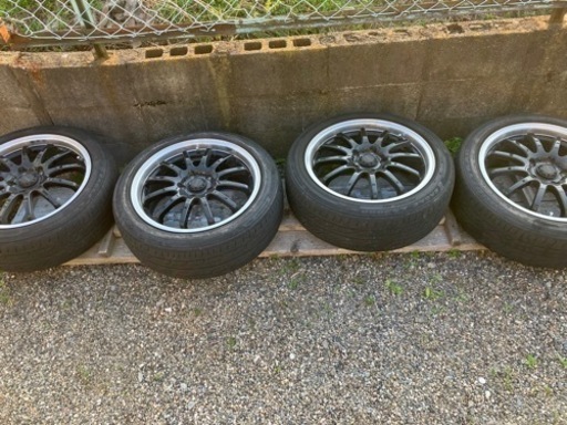 scada 17インチ タイヤ、ホイール　4本セット