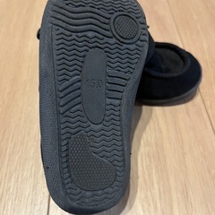 黒　キッズスニーカー　の画像