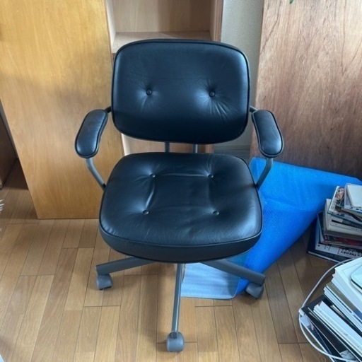 【決定済】美品保証付き、IKEAオフィスチェア