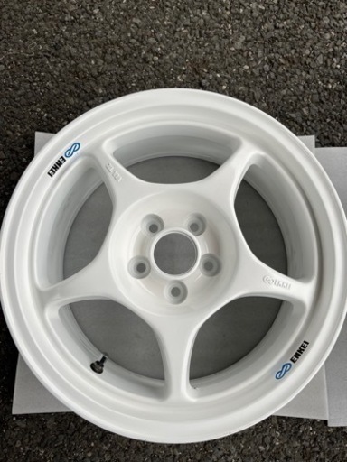 エンケイ　RP01 16インチ 7j PCD100+35