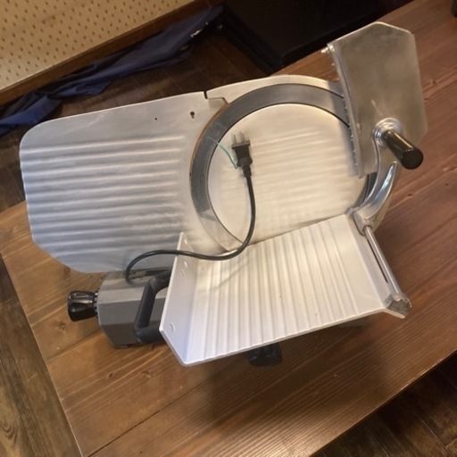 ミートスライサー