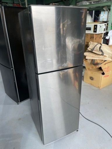 シャープ 2019年 ノンフロン冷凍冷蔵庫 225L SJ-D23E-S 2ドア