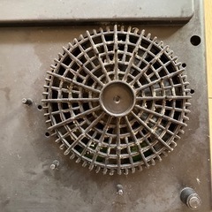 アイリスオーヤマ　IHクッキングヒーターの画像