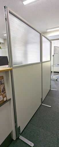 【オフィス家具譲ります】パーティション　7枚