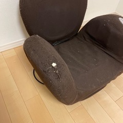 マッサージチェア　4/13に引き取りに来れる方の画像