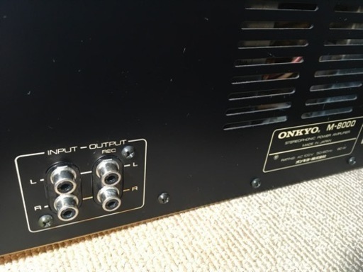 オンキョー　パワーアンプ　Onkyo m 8000