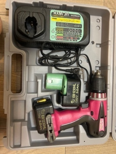 HITACHI インパクトドライバー