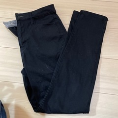 長ズボン　黒　