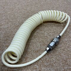 【北見市発】スクリューエアホース 白 5.5M (HD1613wY)