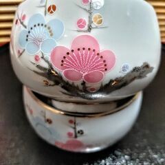 新品未使用✨ 梅柄の金の縁取り  来客用湯飲みセット(5コ)