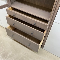 IKEA?収納量抜群?カップボード　2490