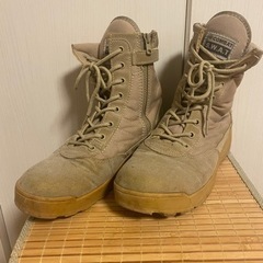 ブーツ　コンバット