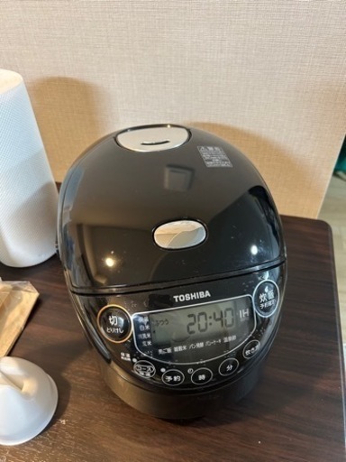 IH ジャー炊飯器　TOSHIBA  RC-6XM