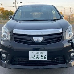 TOYOTA NOAH SI  