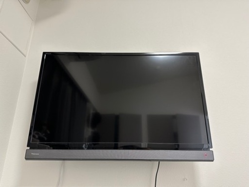 TOSHIBA 32型　REGZA 台座なし