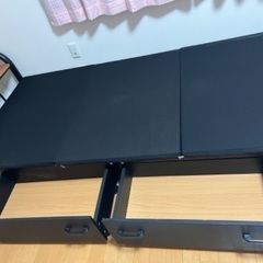 ベッドフレームの画像