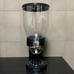 【美品】ZEVRO フードディスペンサー