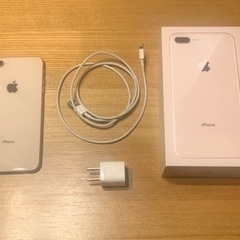 iPhone8plus 256GB gold バッテリー74%