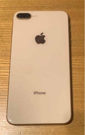 iPhone8plus 256GB gold バッテリー74%