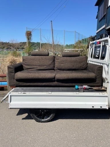 ★【美品】KEYUCA 高級3人掛けモダン布製ソファ