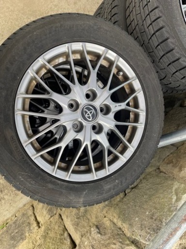 ノア、VOXY 純正ホイールタイヤセット