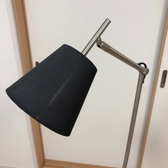 IKEAイケア　フロアスタンド　電気スタンド　LEDの画像