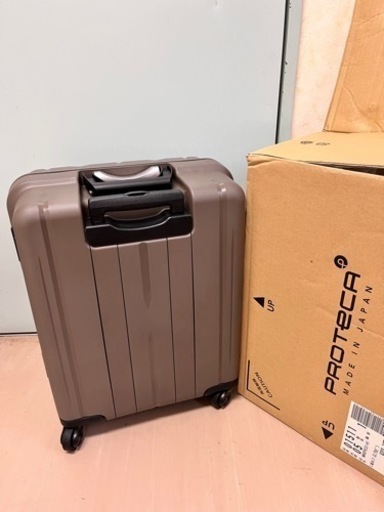 定価64,000プロテカ　キャリーバック　キャリーケース　スーツケース　38L
