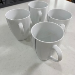 白コップ4つセット　の画像