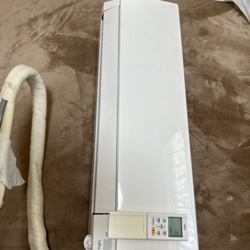 FUJITSUルームエアコン工事代込み値下げしました。