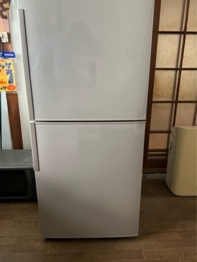 決まりました　2013年製SHARP冷凍冷蔵庫シャープ値下げします