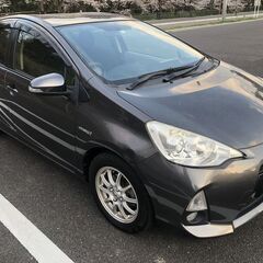 トヨタ アクア の画像