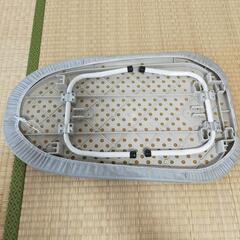 折りたたみ式　アイロン台の画像