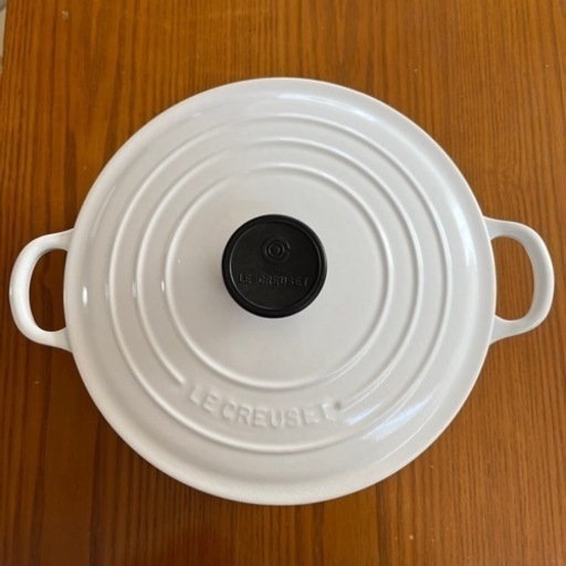 ルクルーゼ（ル・クルーゼ） ココットロンド 2501 24cm ホワイト （LE CREUSET）