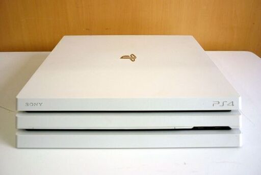 ☆SONY PlayStation4 Pro CUH-7200B 1TB PS4 プレステ4 4K対応 HDR ソニー Glacier White グレイシャー ホワイト コントローラー付き 札幌 北20条店