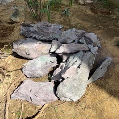 庭石　小石　ロックガーデンや日本庭園、花壇の土留め、防草シート押...