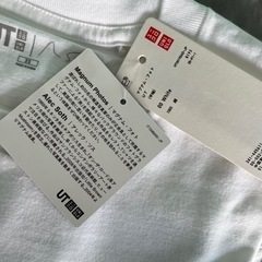 【値下げ！未使用タグ付】ユニクロ✖️写真家　アレック　ソス　コラボ白Ｔシャツの画像
