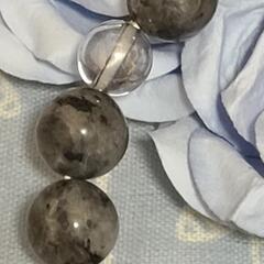 ラルビカイトとシルバーオーラの画像