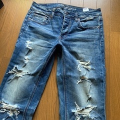 アメリカンイーグル★ダメージジーンズ デニム ストレッチ TOMGIRLの画像