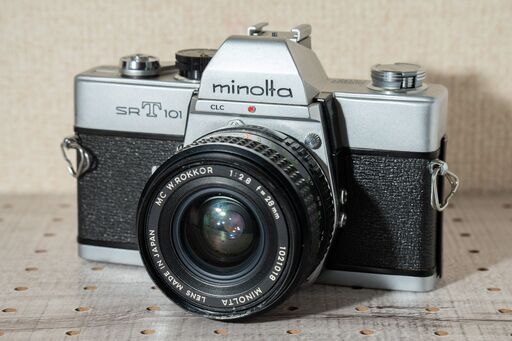 フィルム一眼レフカメラ minolta SRT101 + MC W.ROKKOR 28mm F2.8
