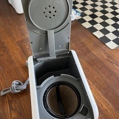 【お値下げしました！】DeLonghi デロンギ コーヒーメーカー(CMB6-WH WHITE)の画像